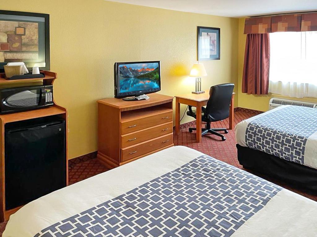 Hotel Hutchi Bell South Hutchinson Zewnętrze zdjęcie